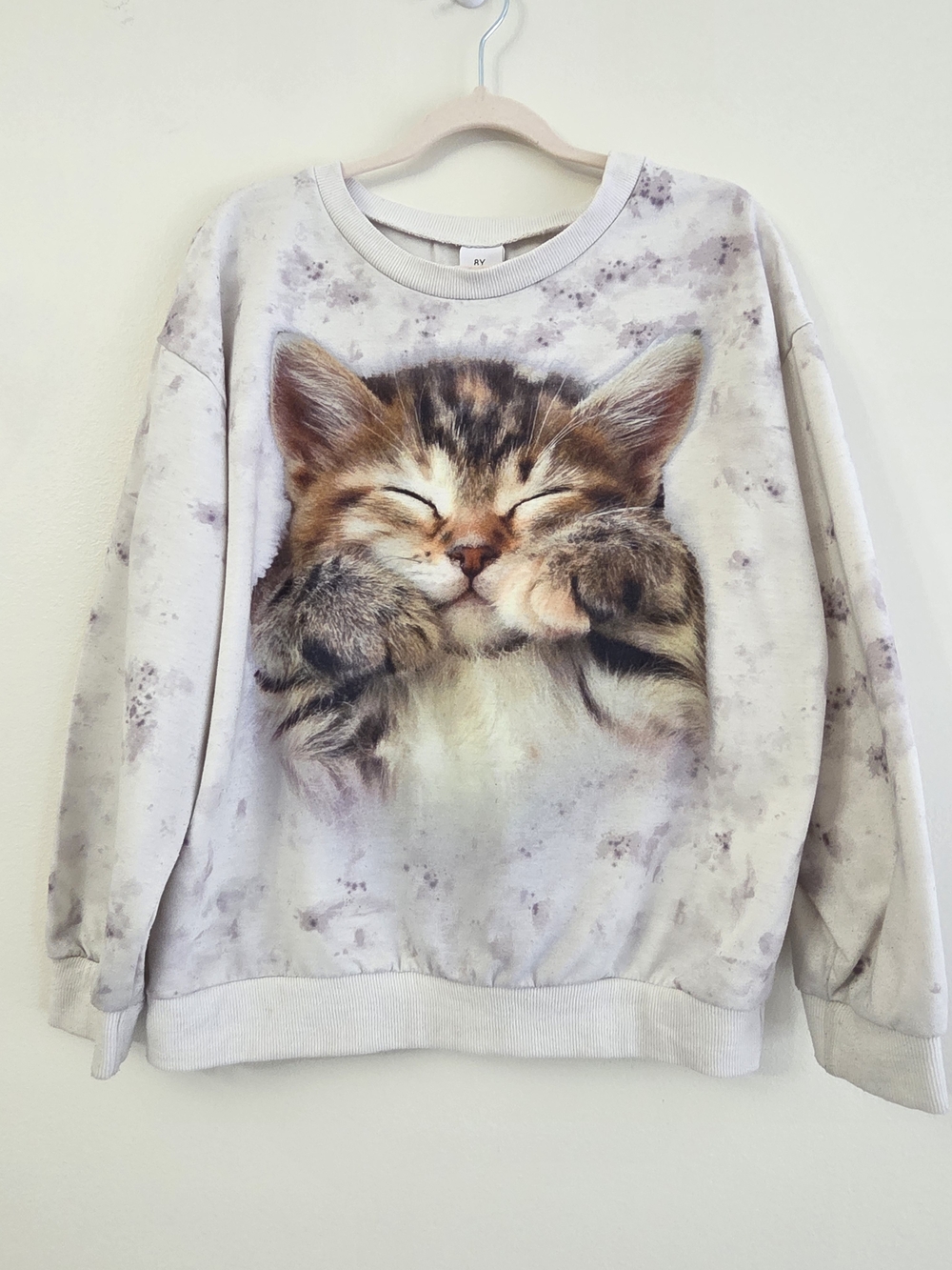 SHEIN Cream Lightweight Sweatshirt with Adorable Kitten Print
